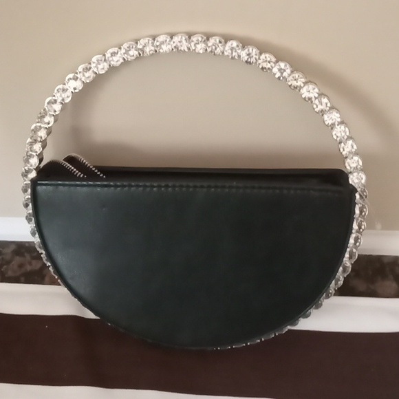 Purse - Picture 2 of 4